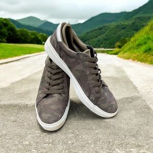 Dr. Scholls Womens Green Camouflage Tie Sneakers Size 7.5